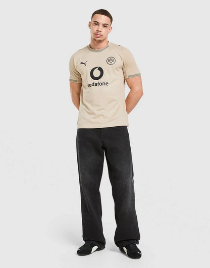 BORUSSIA DORTMUND 25/26 SPECIAL EDITION GK SHIRT